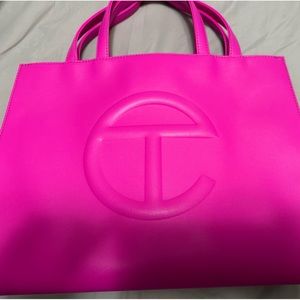 Medium Azalea Telfar Shopping Bag *AUTHENTIC*